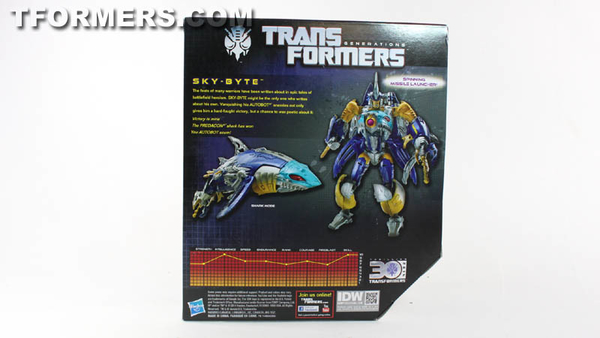 Transformers Generations Sky Byte Toy Voyager Class Action Figure Review And Images  (3 of 29)